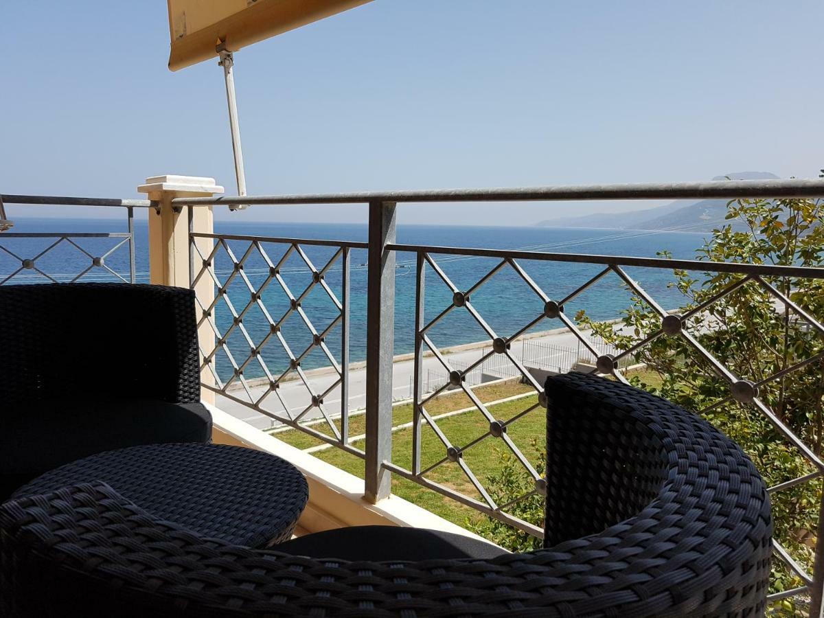 Villa Serafeim Kími Exteriér fotografie